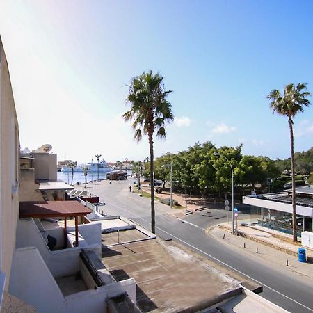 Апартаменти Phaedrus Living - Seaside Executive Flat Harbour 205 Пафос Екстер'єр фото