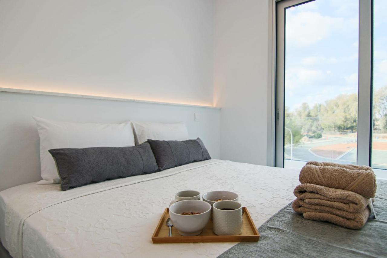 Апартаменти Phaedrus Living - Seaside Executive Flat Harbour 205 Пафос Екстер'єр фото